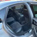 простора задня частина салону Audi A6 для поїздки Київ Львів