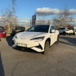 BYD Sealion на парковці для таксі Запоріжжя Дніпро