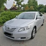 Комфортний седан Toyota Camry для трансферу Київ Одеса