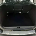 Багажний відсік авто для трансферу Київ Чернівці з місцем для валіз