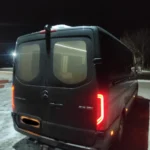 Мінівен Mercedes Sprinter для трансферу Львів Буковель ззаду вночі