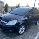 Мінівен Opel Zafira для нічного трансферу з Чернівців до Кишинева