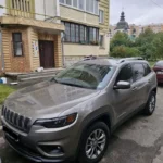 Трансфер Львів Кишинів на позашляховику Jeep Cherokee