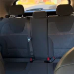 Задній диван Kia Niro на трьох пасажирів для поїздки до Кишинева